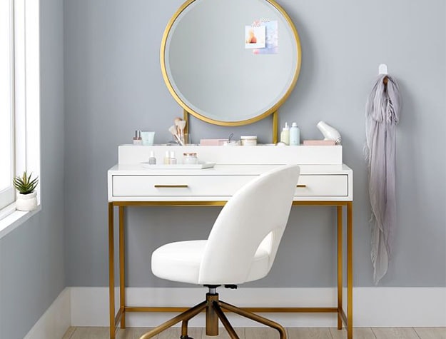 Vanity desk setup with mirrors
