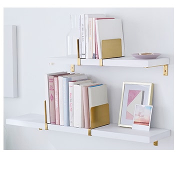Shelf with Bookends