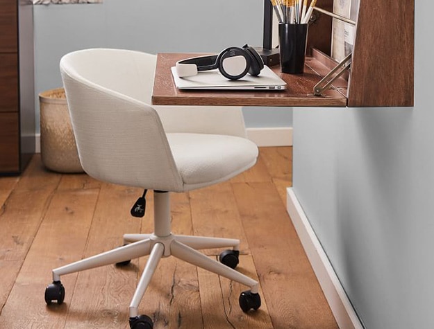 Classic plain weave pearl scoop desk chair with mounted desk.
