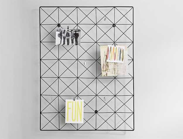 Geometric metal frame