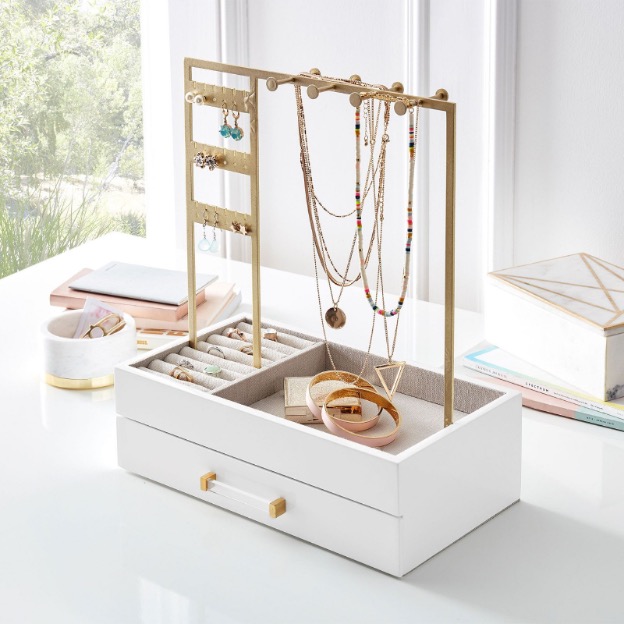 White and gold jewelry holder.