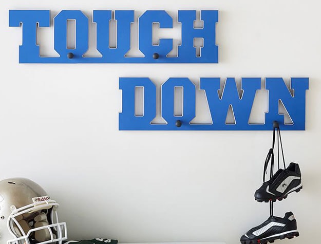 Touch down cutout organizer