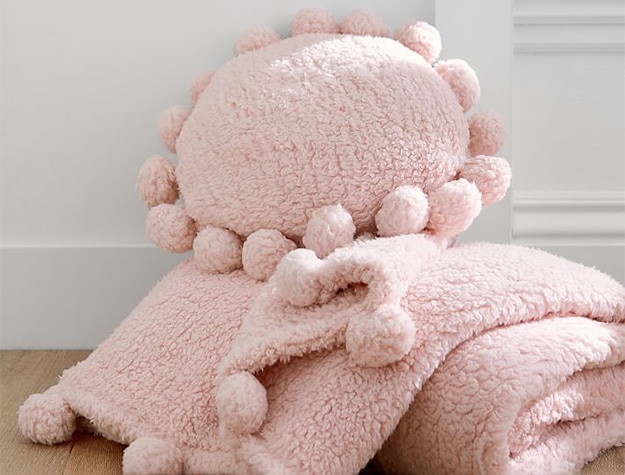 Cozy pom sherpa throw & pillow gift set