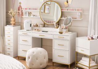 Dorm Room Vanity Ideas