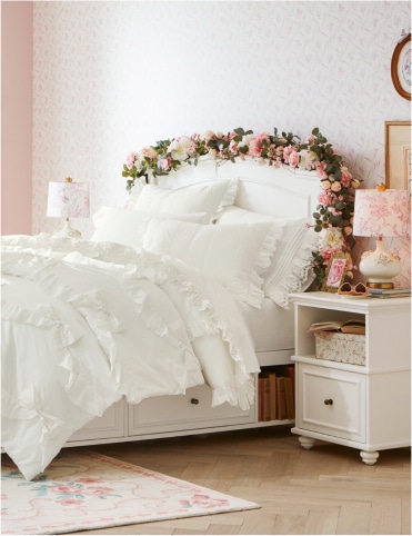 LoveShackFancy Eyelet Ruffle Sheet Set