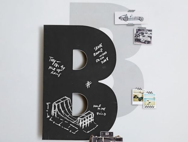 letter B chalk wall letter 