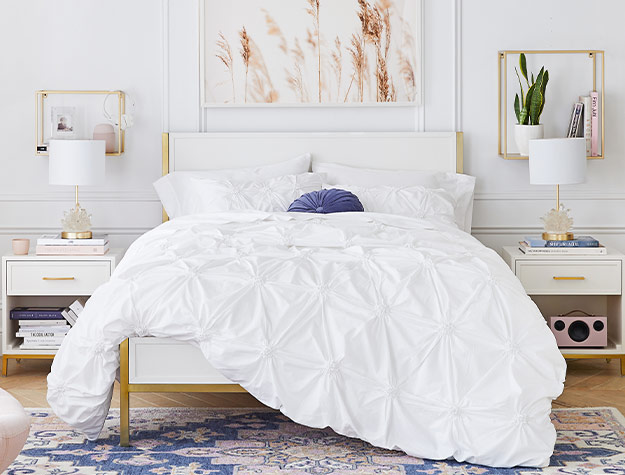 bedroom with white duvet