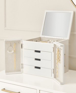 Stylish Ways to Store & Display