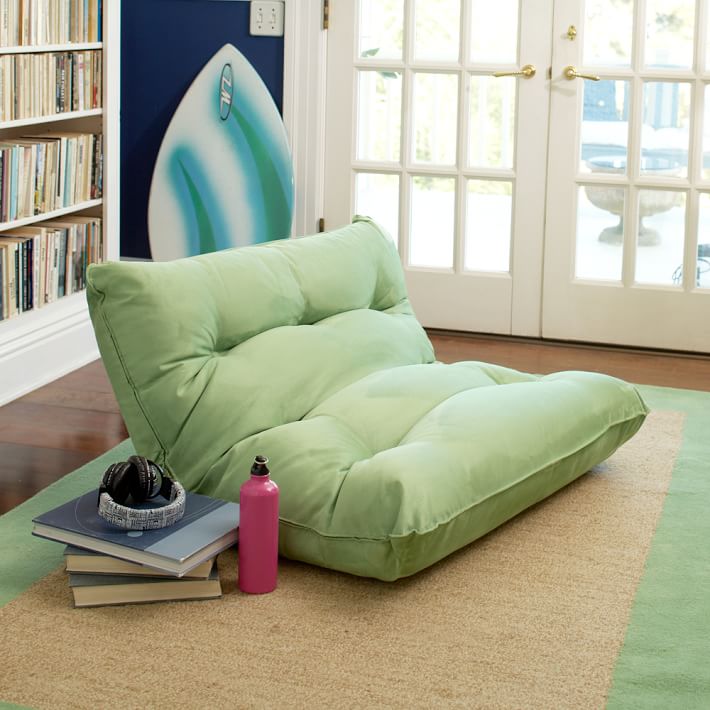 arne jacobsen couch