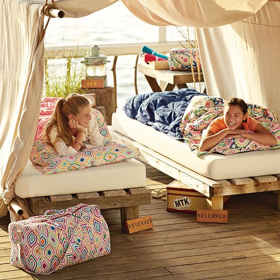 pottery barn duffle bag