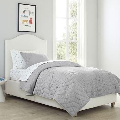 Carter Square Upholstered Daybed | Pottery Barn Teen