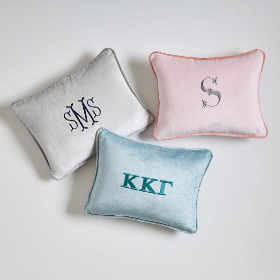 Sweet Velvet Pillow Cover | Pottery 