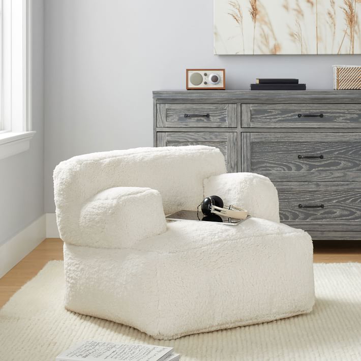 faux fur eco lounger