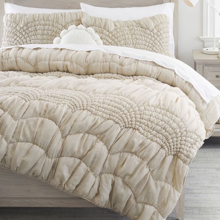 Cream Puff Microfiber Quilt Oat Pottery Barn Teen