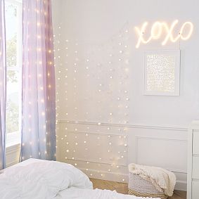 xoxo wall light