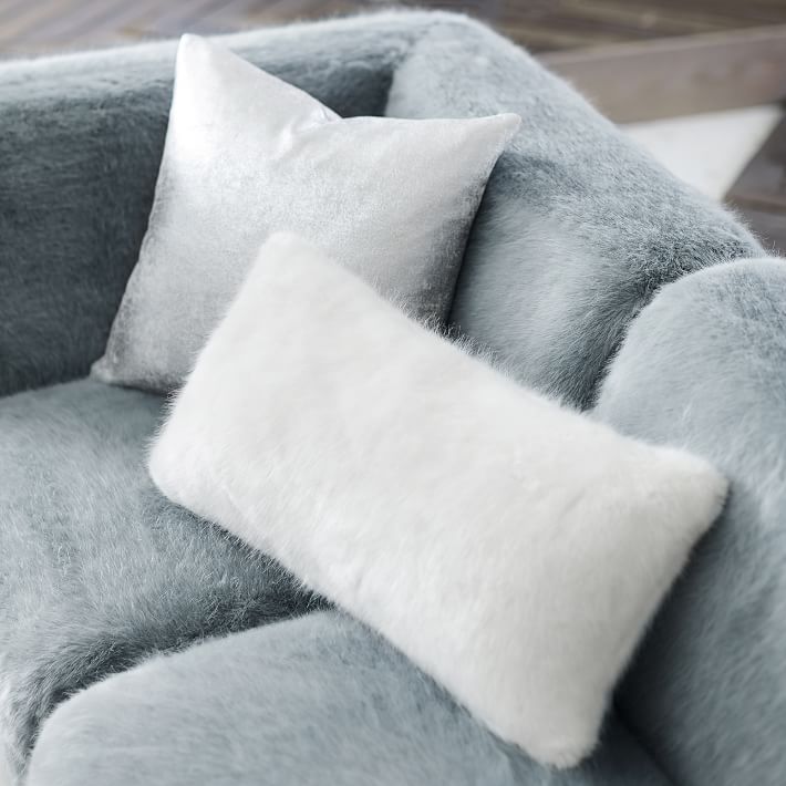 IVORY FUR LUMBAR PILLOW