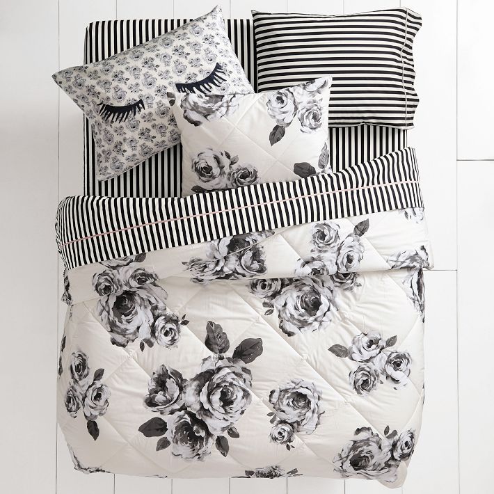 The Emily And Meritt Bed Of Roses Twin Xl Comforter Pottery Barn Teen