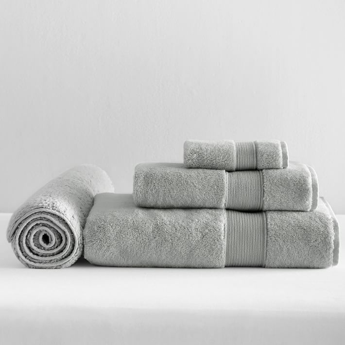 Quick-Dry Towel & Bath Mat Bundle - Light Gray