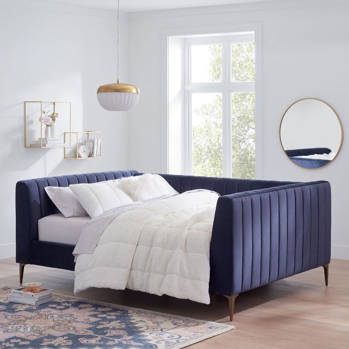 Pottery barn deals avalon daybed