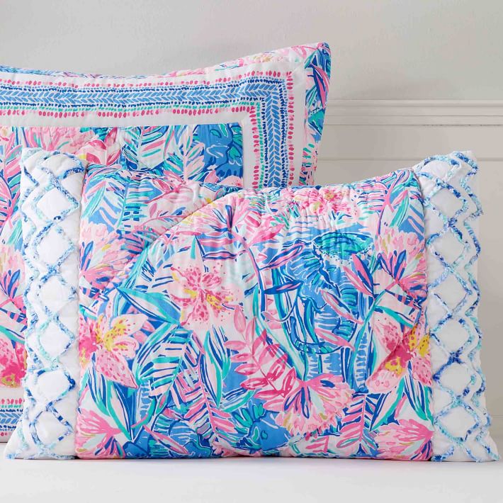 https://assets.ptimgs.com/ptimgs/ab/images/dp/wcm/202338/0087/lilly-pulitzer-slathouse-soiree-patchwork-quilt-sham-get-t-o.jpg