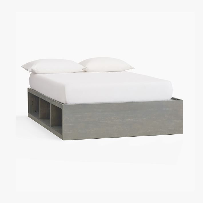 Cubby platform store bed