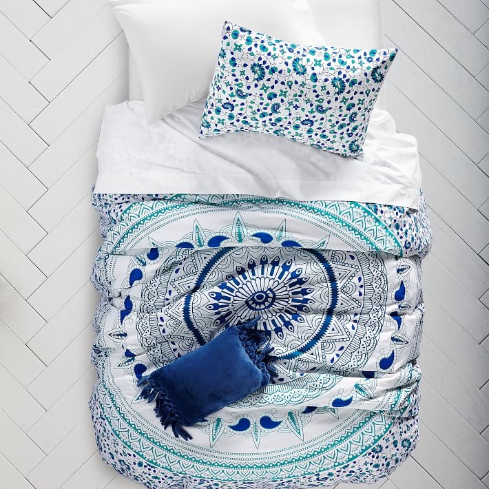 Tapestry Duvet Bedding Set with Duvet Cover, Duvet Insert, Sham, Sheet Set &amp; Pillow Inserts