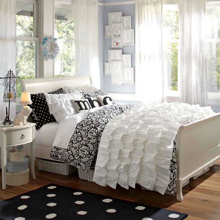 Pottery barn deals twin sleigh bed