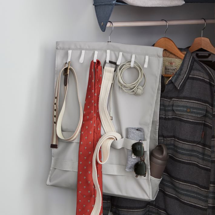 Hanging closet organizers to bring order to your closet