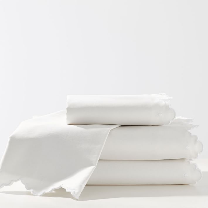 Embroidered Scallop Sheet Set