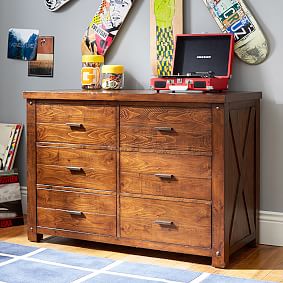 Santa cruz 6 drawer deals accent chest