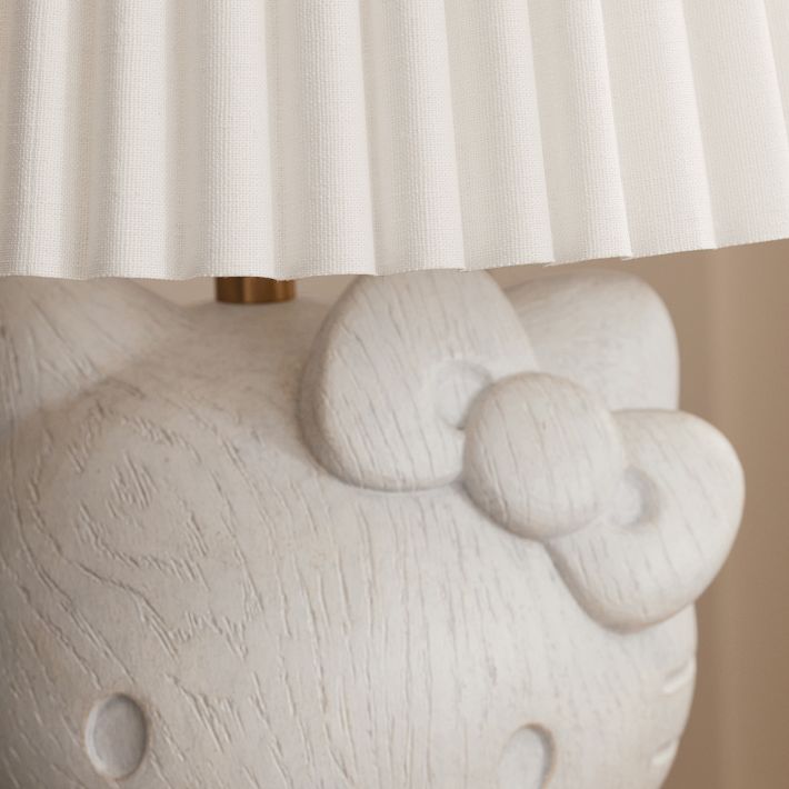 Hello kitty lamp pottery shop barn