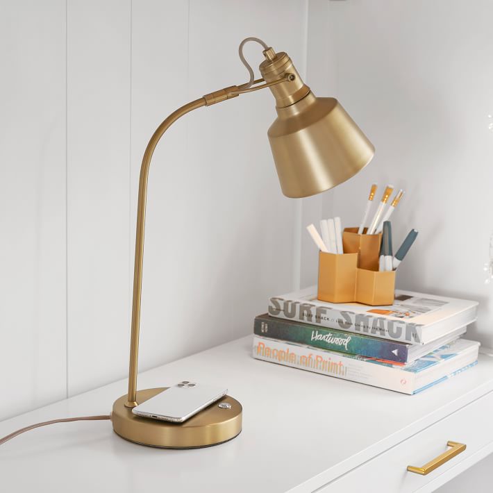 wireless charging task lamp