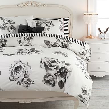 Emily & Meritt Bed of Roses Duvet Cover - Black & White