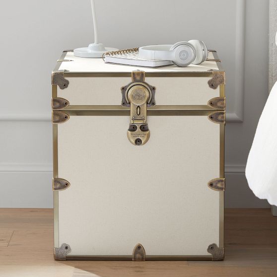 Cube Dorm Trunk Pottery Barn Teen
