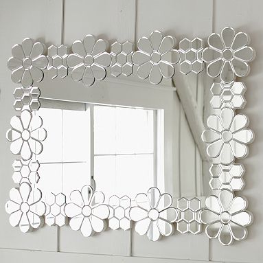 Daisy Mini Decorative Mirrors