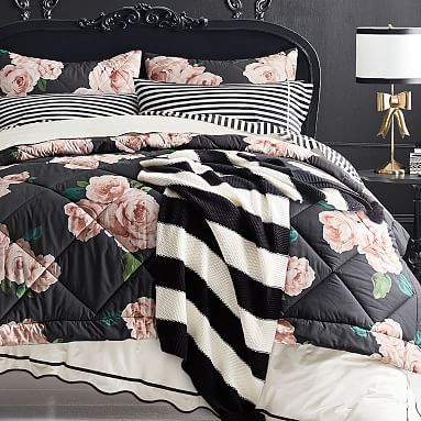 Emily & Meritt Bed of Roses Comforter - Black/Blush
