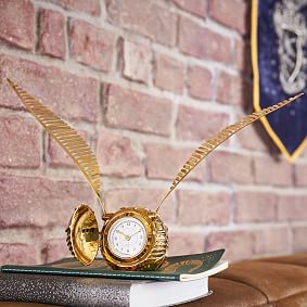 Harry Potter&#8482; Golden Snitch&#8482; Clock