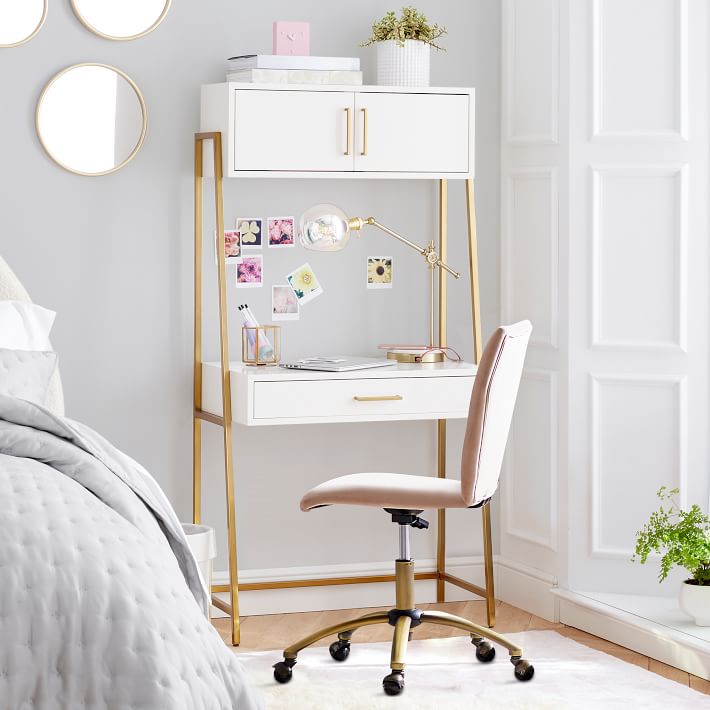 Blush desk deals