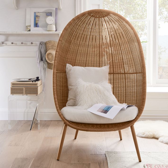 Wicker cave outlet chair