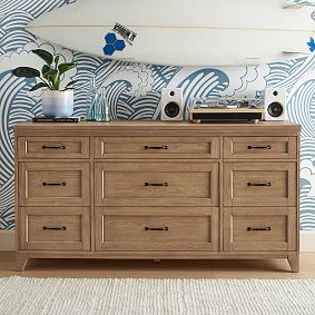 Hampton 9-Drawer Wide Dresser