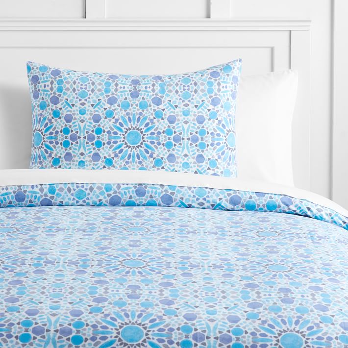 Watercolor Mosaic Duvet Bedding Set with Duvet Cover, Duvet Insert, Sham, Sheet Set + Pillow Inserts, XL Twin, Blue