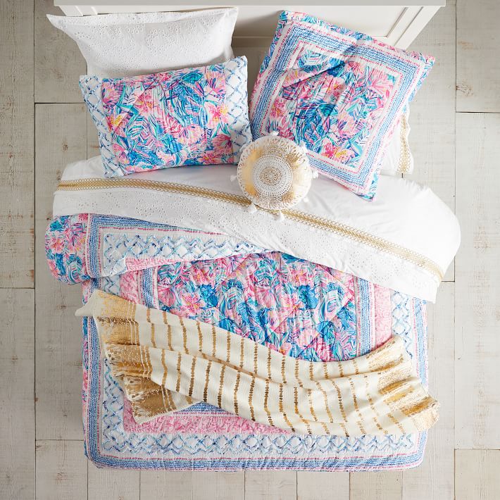 Lilly Pulitzer Slathouse Soiree Patchwork Quilt &amp; Sham - Get The Look