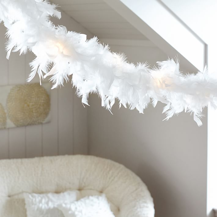 White Feather String Light