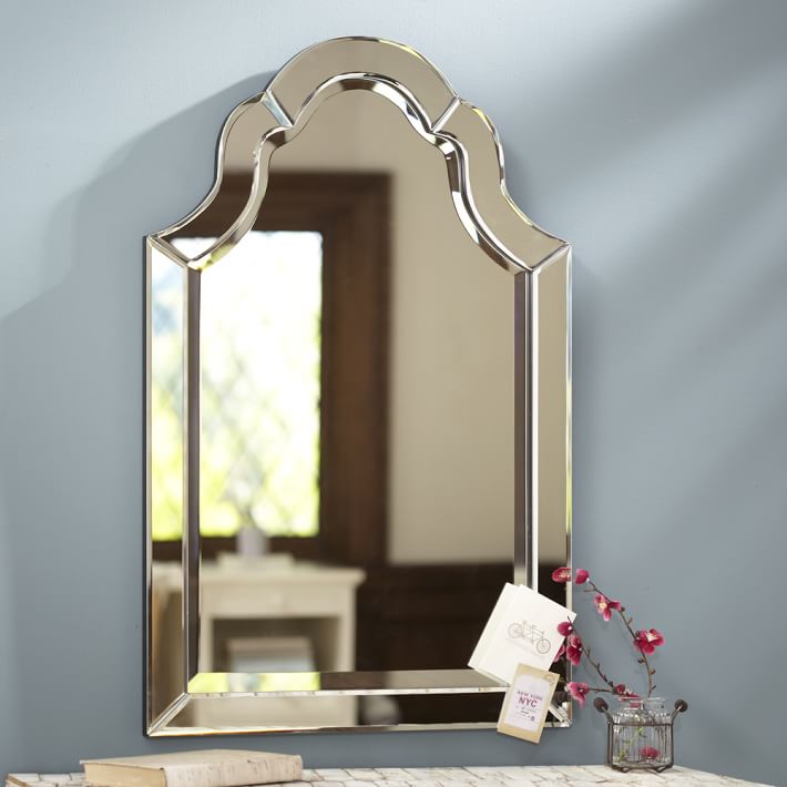Traditional Glass Mirror