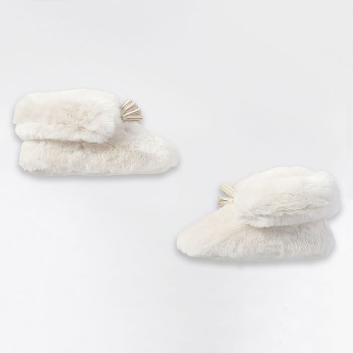 XL Polar Bear Ankle Tassel Faux-Fur Booties