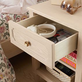 Auburn Nightstand (20&quot;)