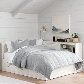 Hampton Corner Storage Bed