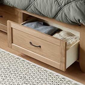 Hampton Storage Bed