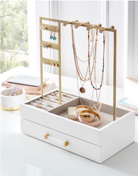 Jewelry Boxes & Beauty Organizers