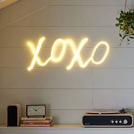 XOXO Neon Wall Light